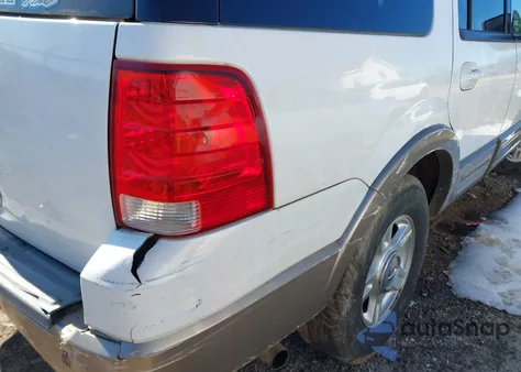 2004 Ford Expedition Eddie Bauer from USA, damaged, VIN 1FMRU17W84LA91000